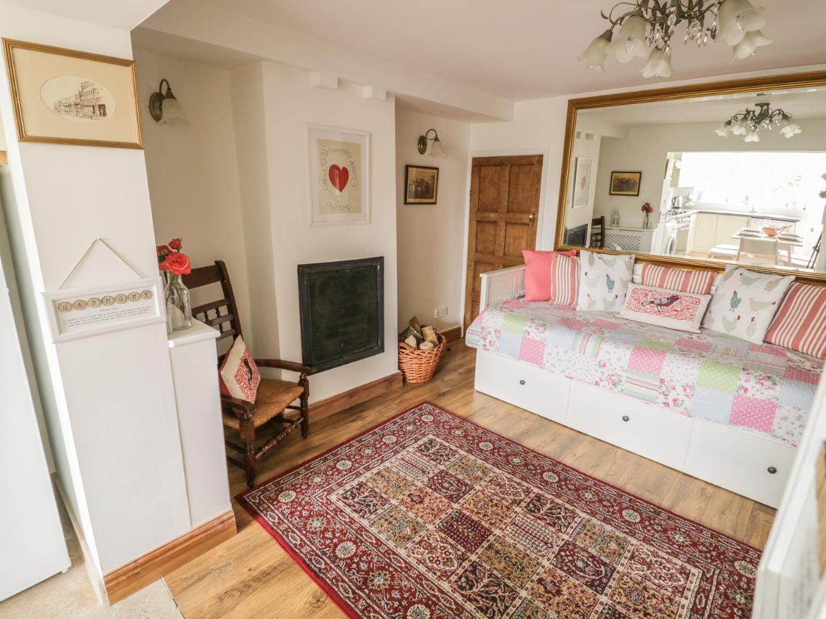 April Cottage Broadway  Ngoại thất bức ảnh