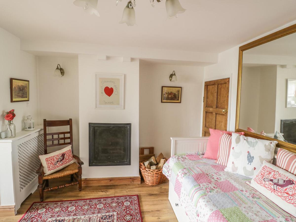 April Cottage Broadway  Ngoại thất bức ảnh
